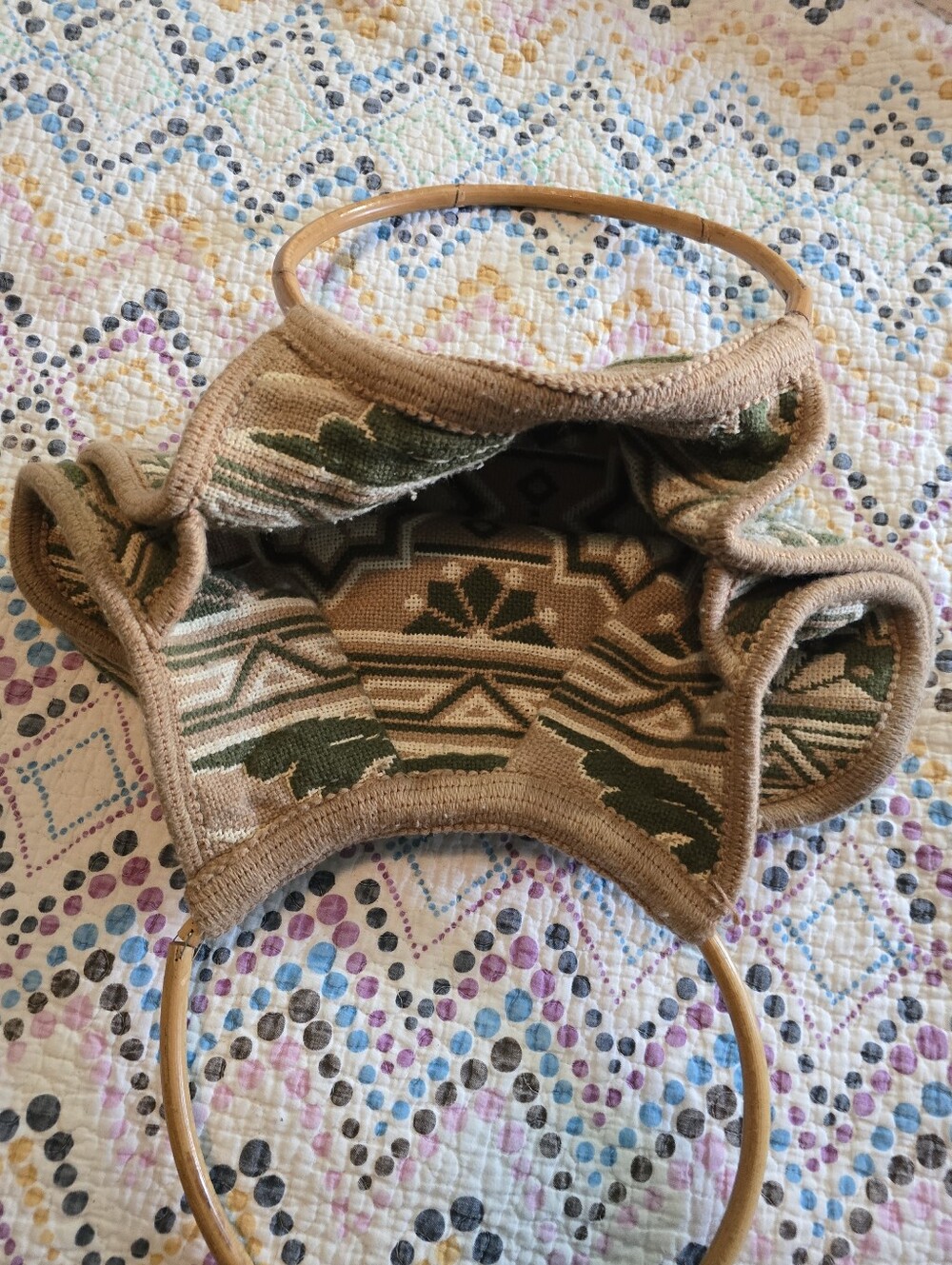 Vintage Women's Handcrafted Wool Handbag - Picture 3 of 8